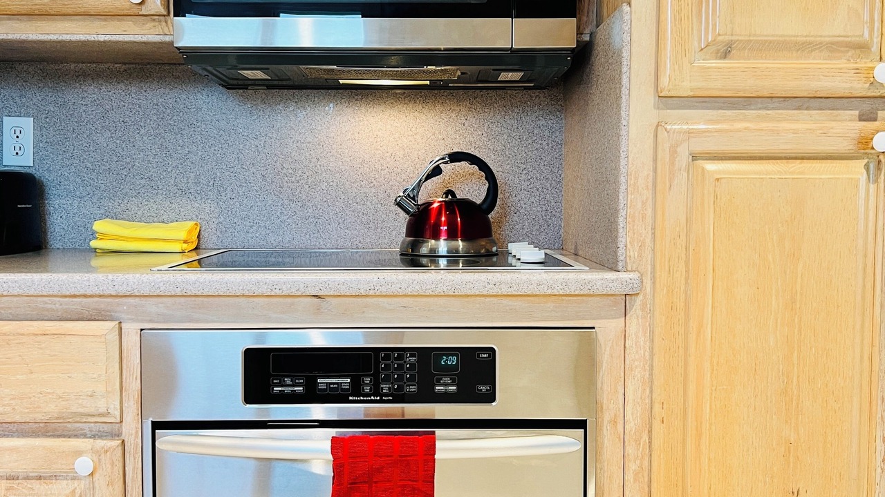 Photo of Kitchen in Midway City