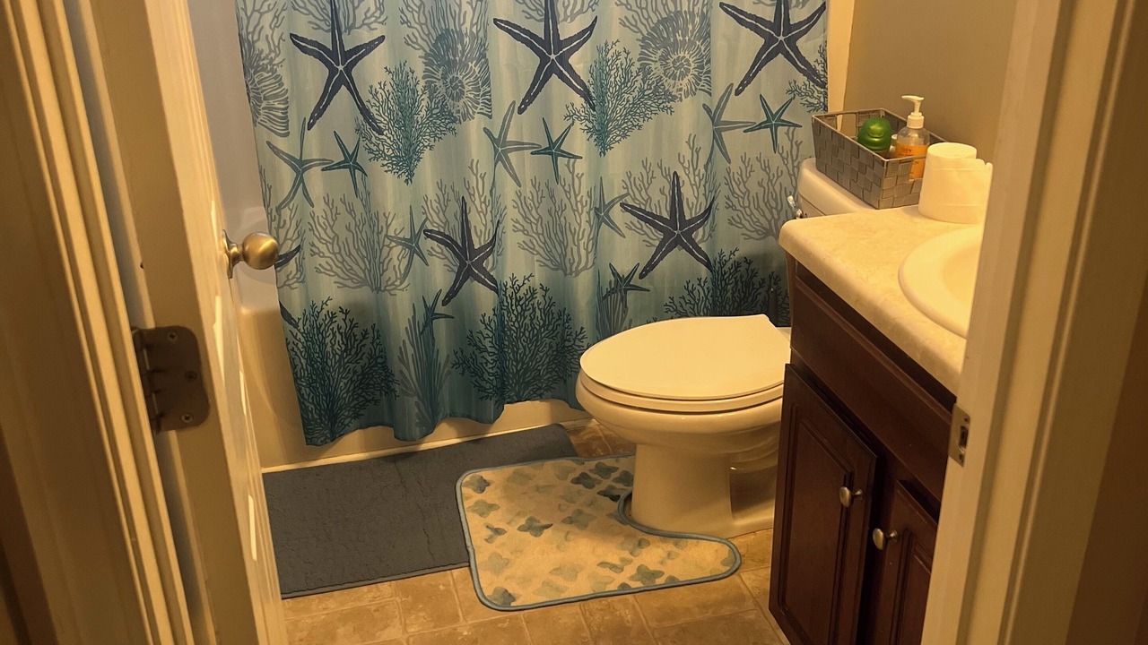 Photo of Bathroom in Hiram