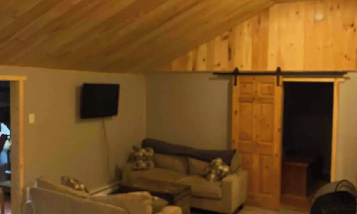 Photo of Livingroom in Yarmouth County