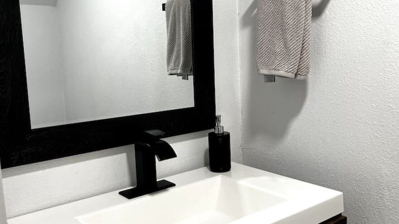 Photo of Bathroom in East Oak Hill