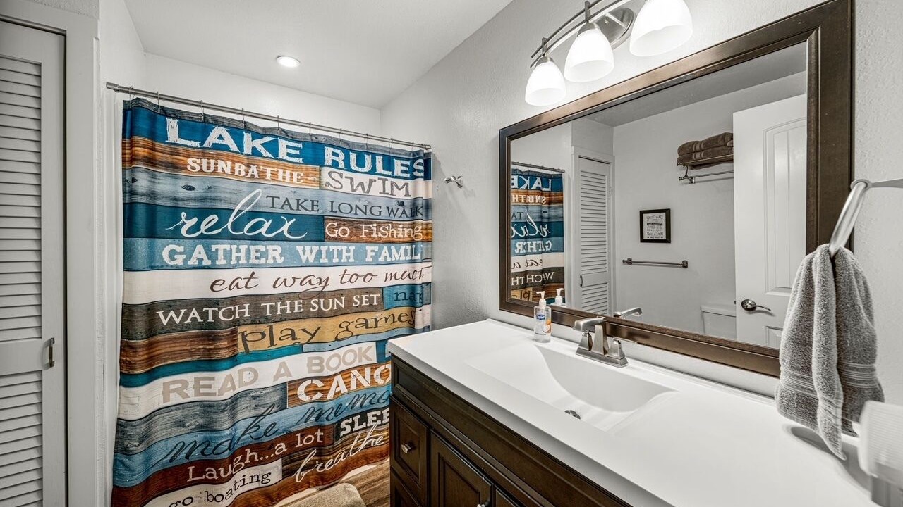 Photo of Bathroom in Grove