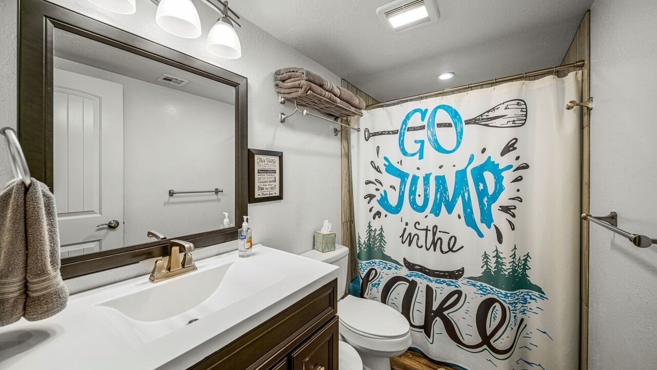 Photo of Bathroom in Grove