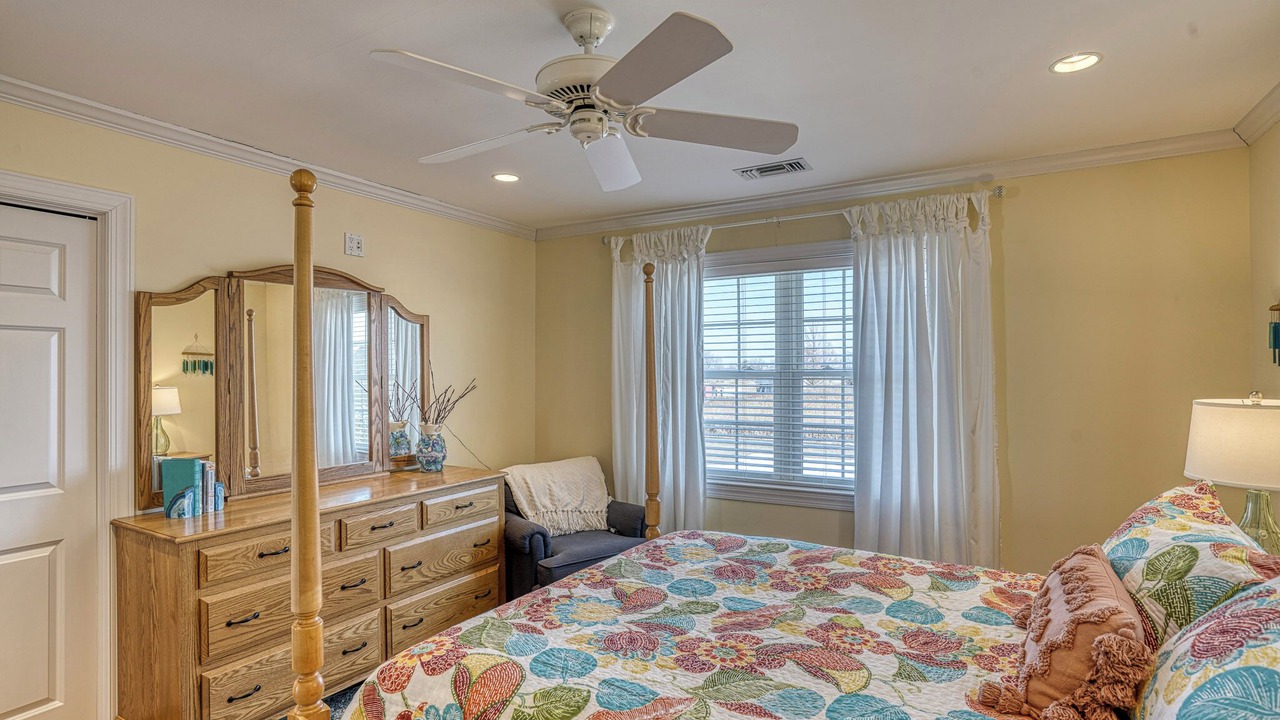 Photo of Bedroom in Fishing Creek