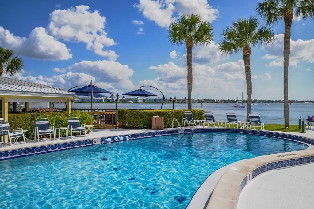 Photo of Outdoor in Old Naples