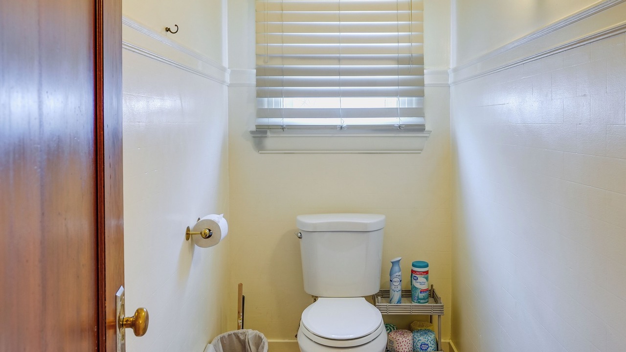 Photo of Bathroom in Elmwood