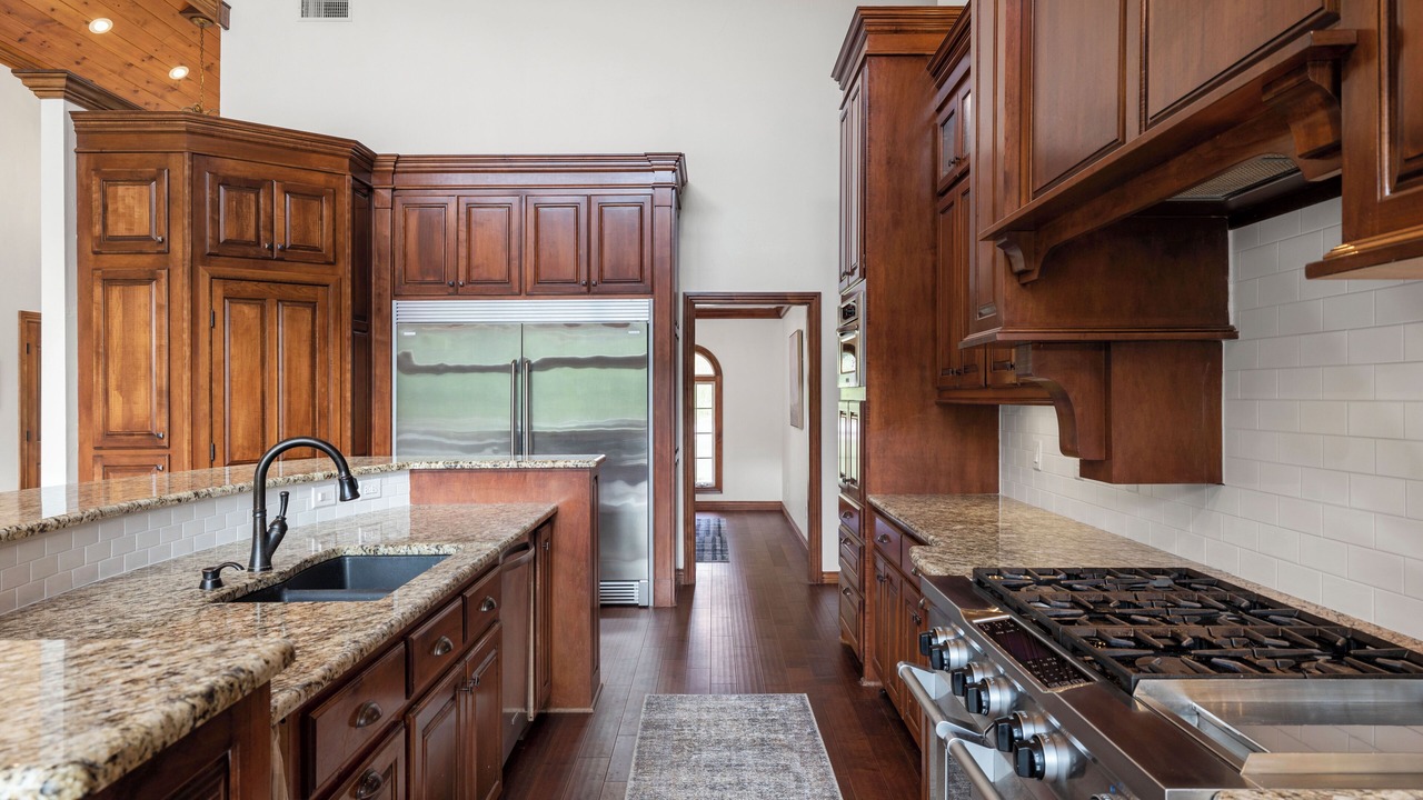 Photo of Kitchen in Eureka Springs