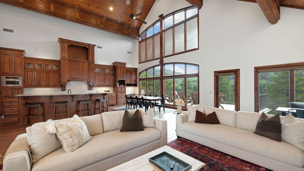 Photo of Livingroom in Eureka Springs