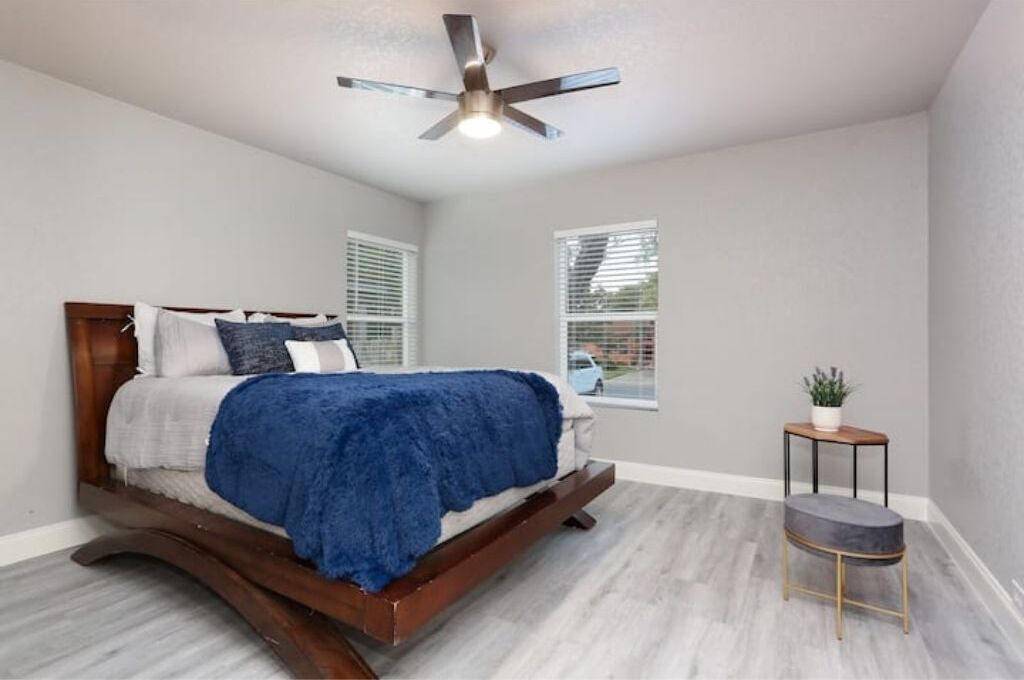 Photo of Bedroom in Northwest Los Angeles Heights