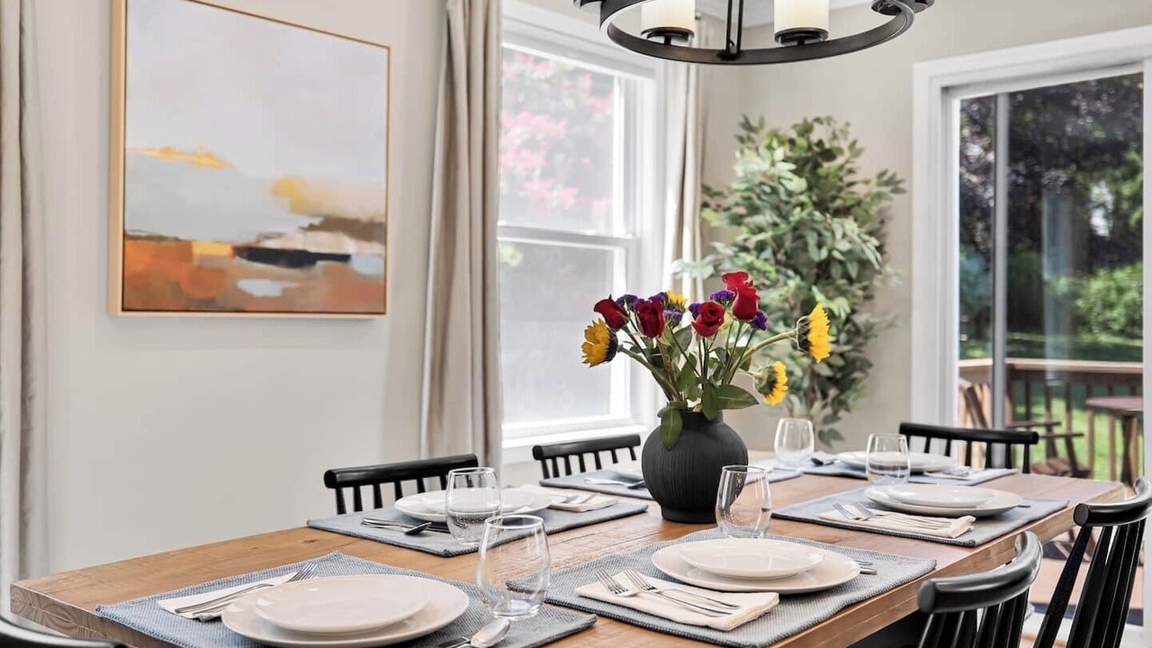 Photo of Bedroom in Claremont