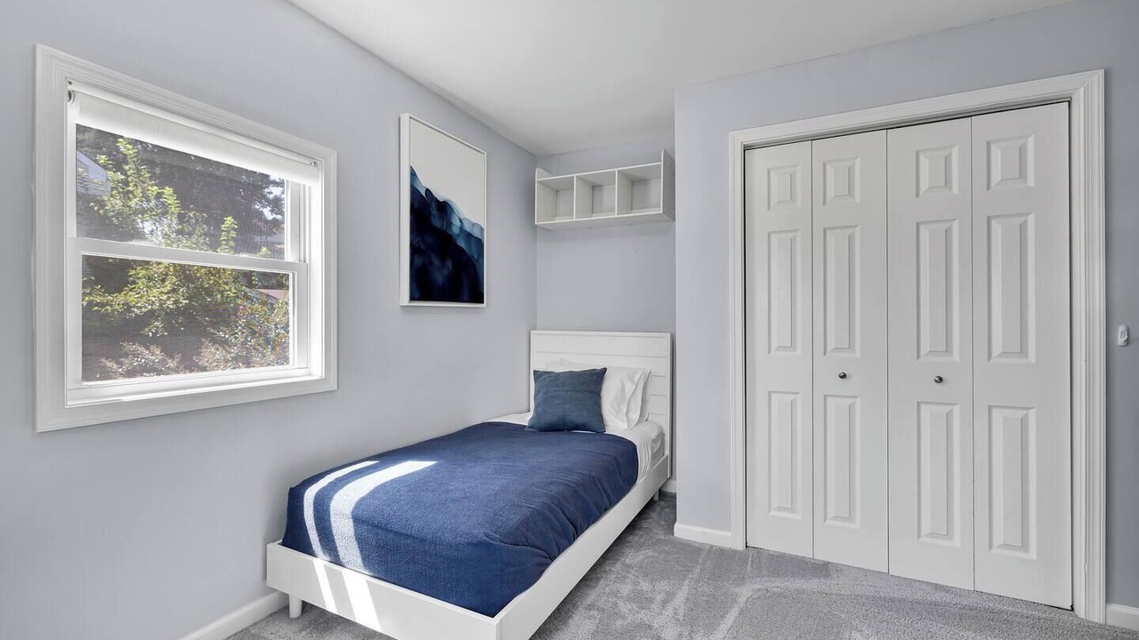 Photo of Others in Claremont