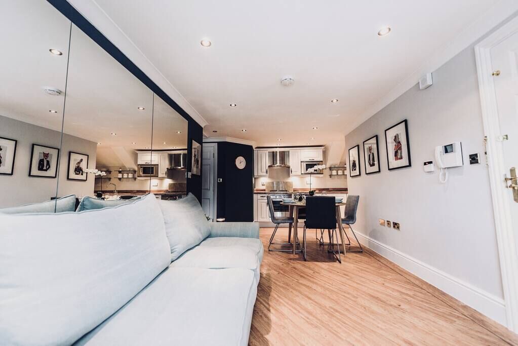 Photo of Others in Broadway