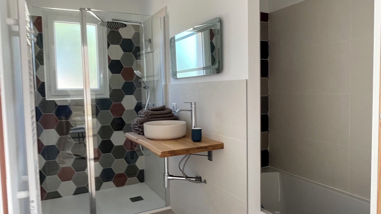 Photo of Bathroom in Le Cannet-des-Maures
