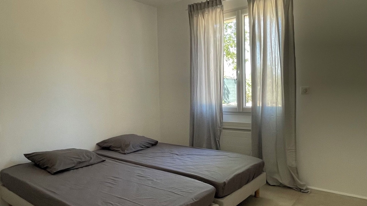 Photo of Bedroom in Le Cannet-des-Maures