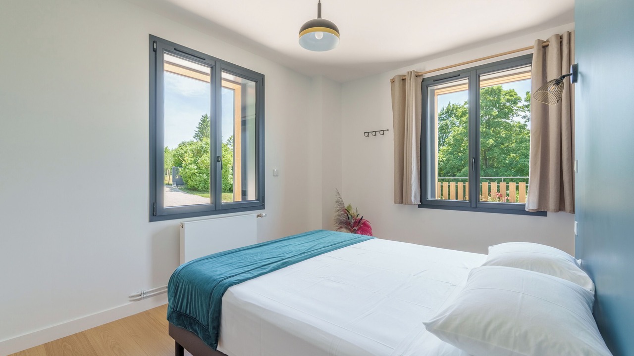 Photo of Bedroom in Saint-Benoit-sur-Seine