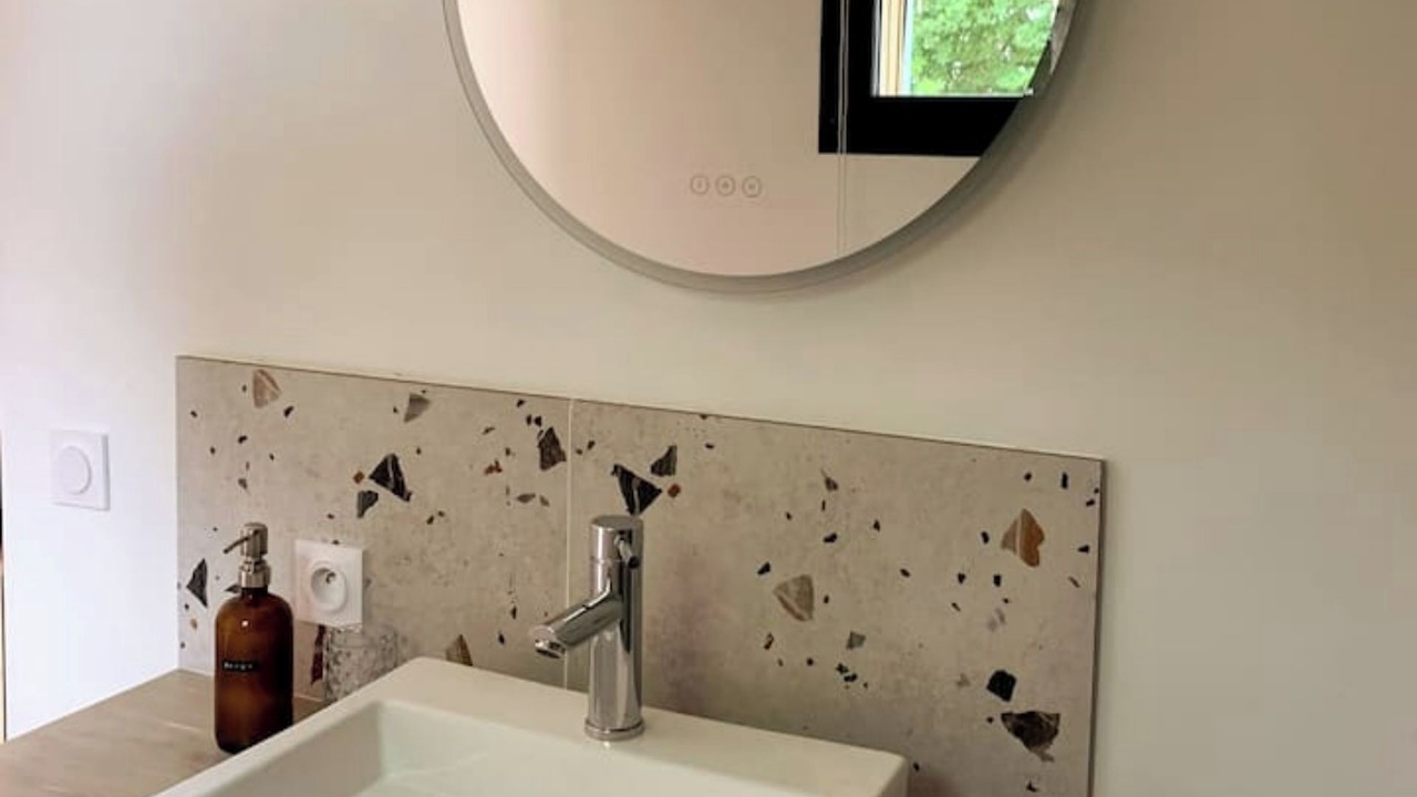 Photo of Bathroom in Saint-Jean-Pierre-Fixte