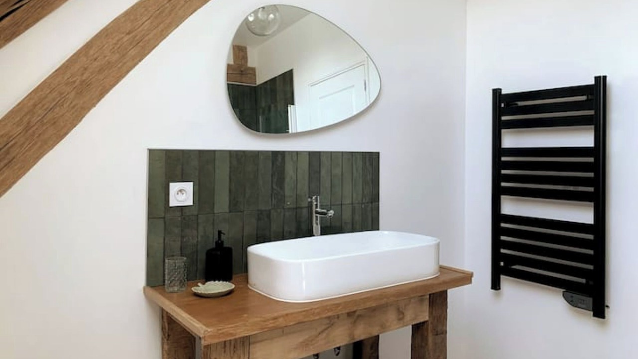 Photo of Bathroom in Saint-Jean-Pierre-Fixte