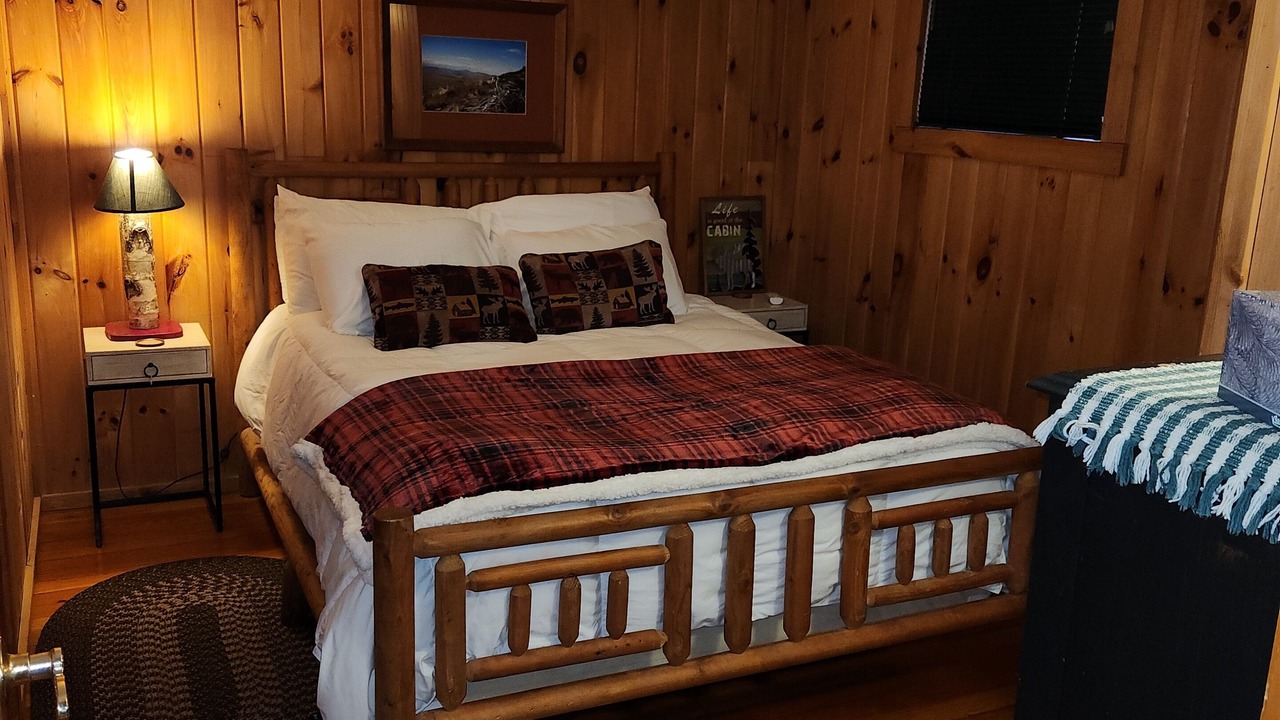 Photo of Bedroom in Saranac Lake