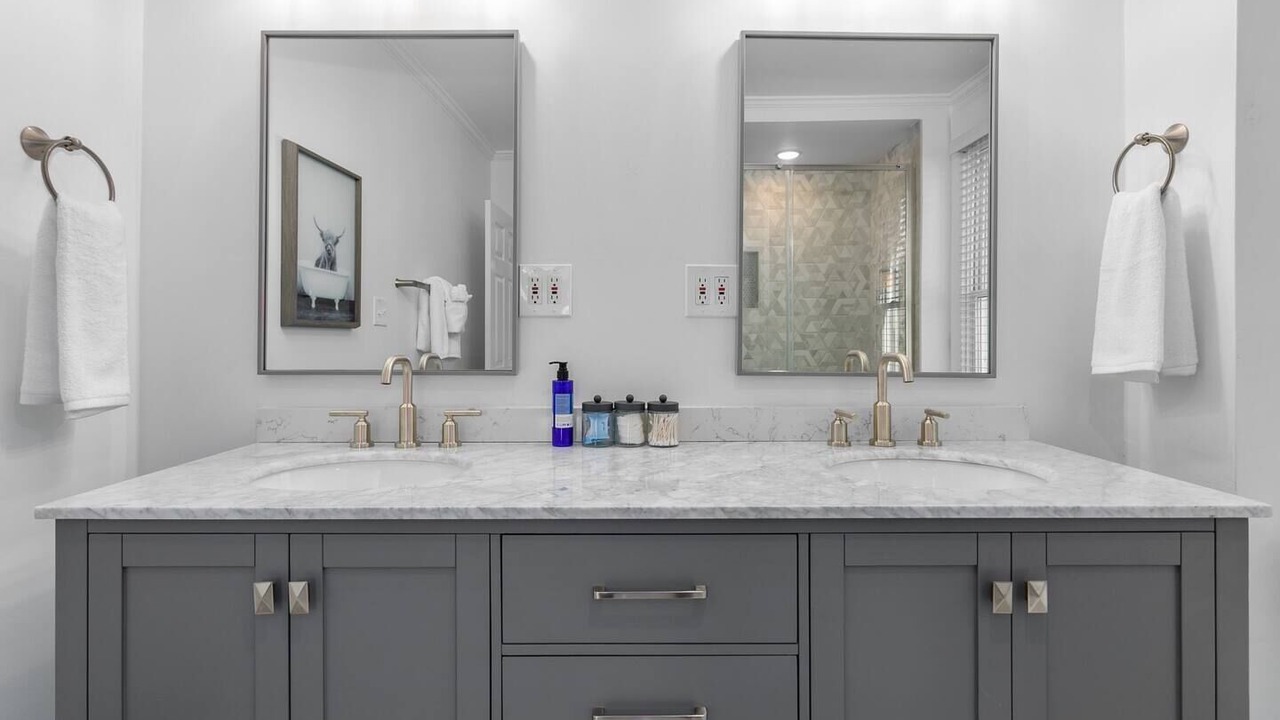 Photo of Others in Hanover Place