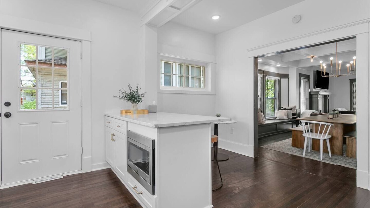 Photo of Others in Hanover Place