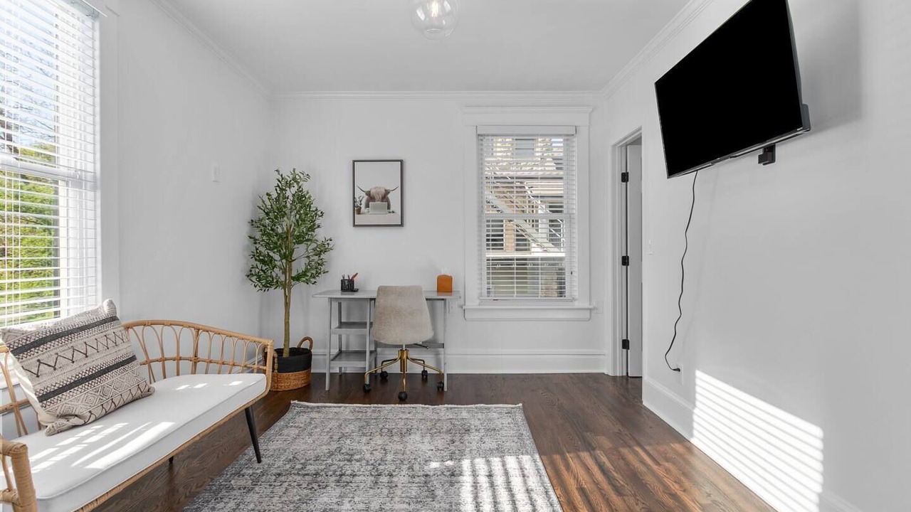 Photo of Others in Hanover Place