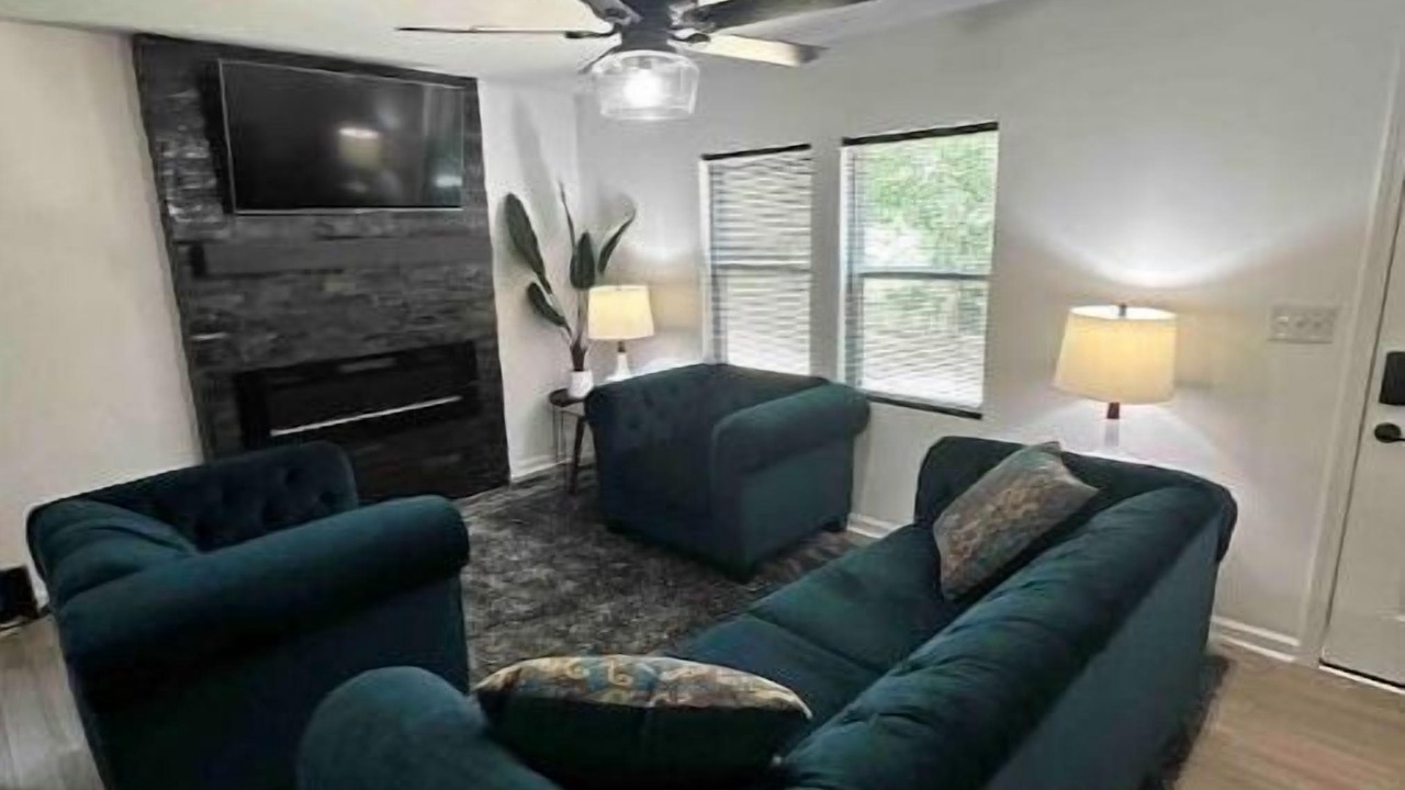 Photo of Livingroom in Cottondale
