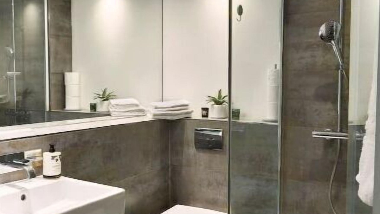 Photo of Bathroom in London City Centre