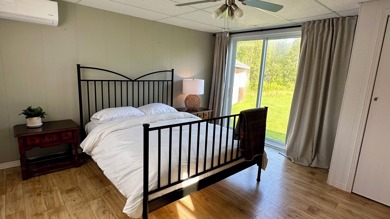Photo of Bedroom in Beaulac-Garthby