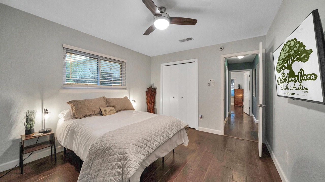 Photo of Bedroom in East Oak Hill