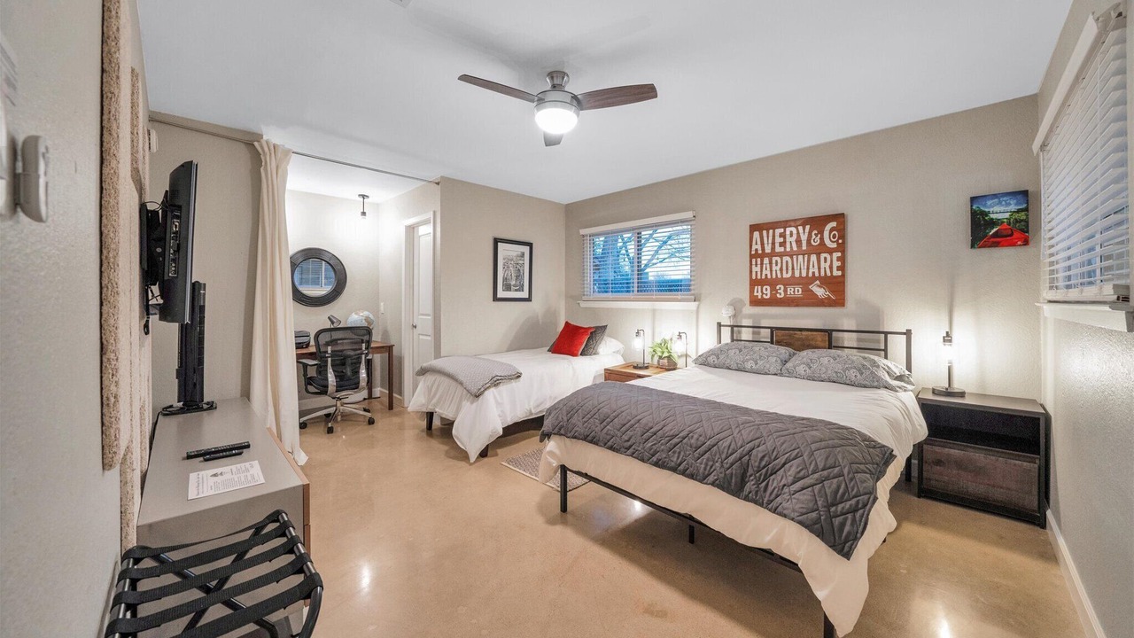 Photo of Bedroom in East Oak Hill