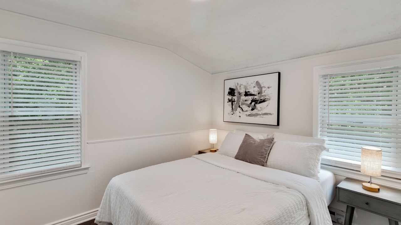 Photo of Bedroom in Oak Park