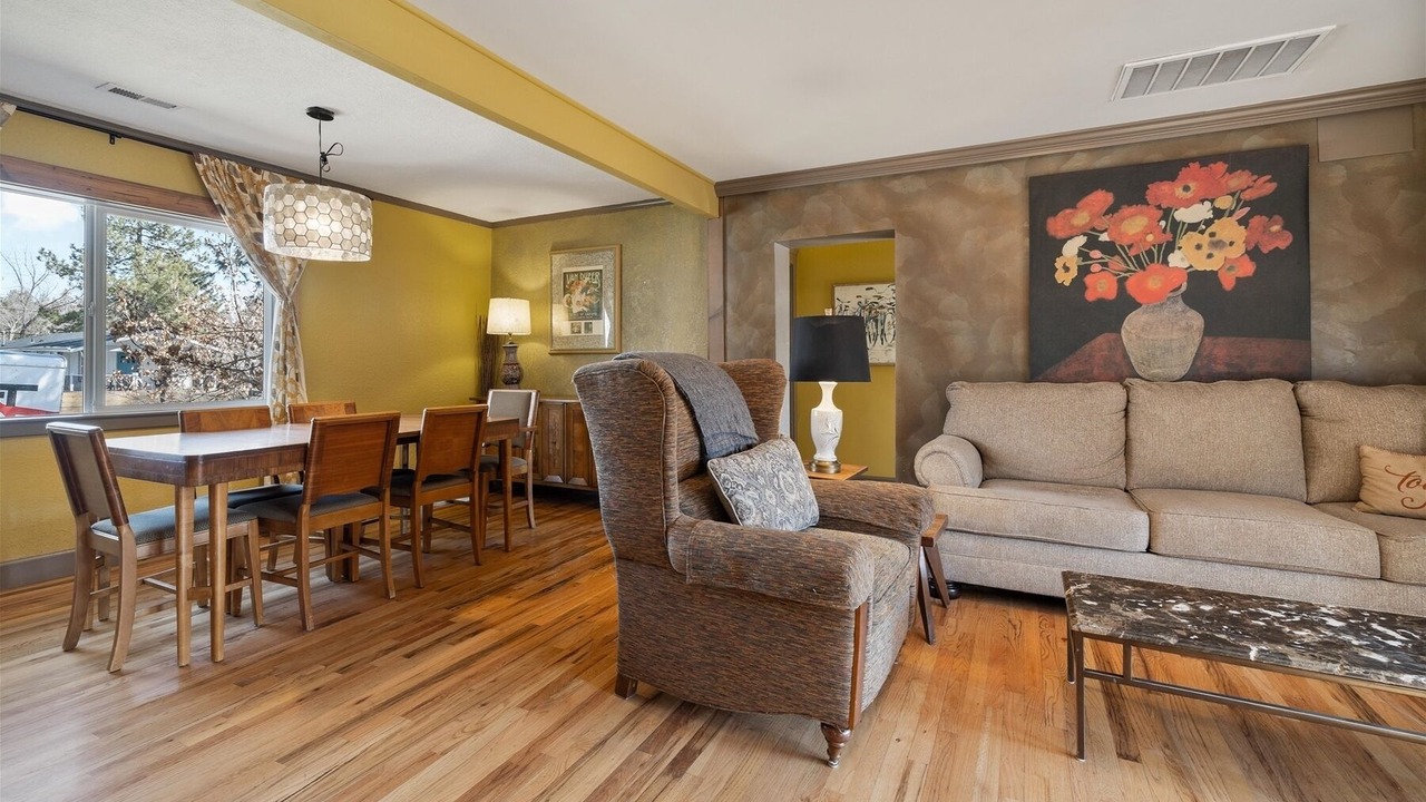 Photo of Others in River West