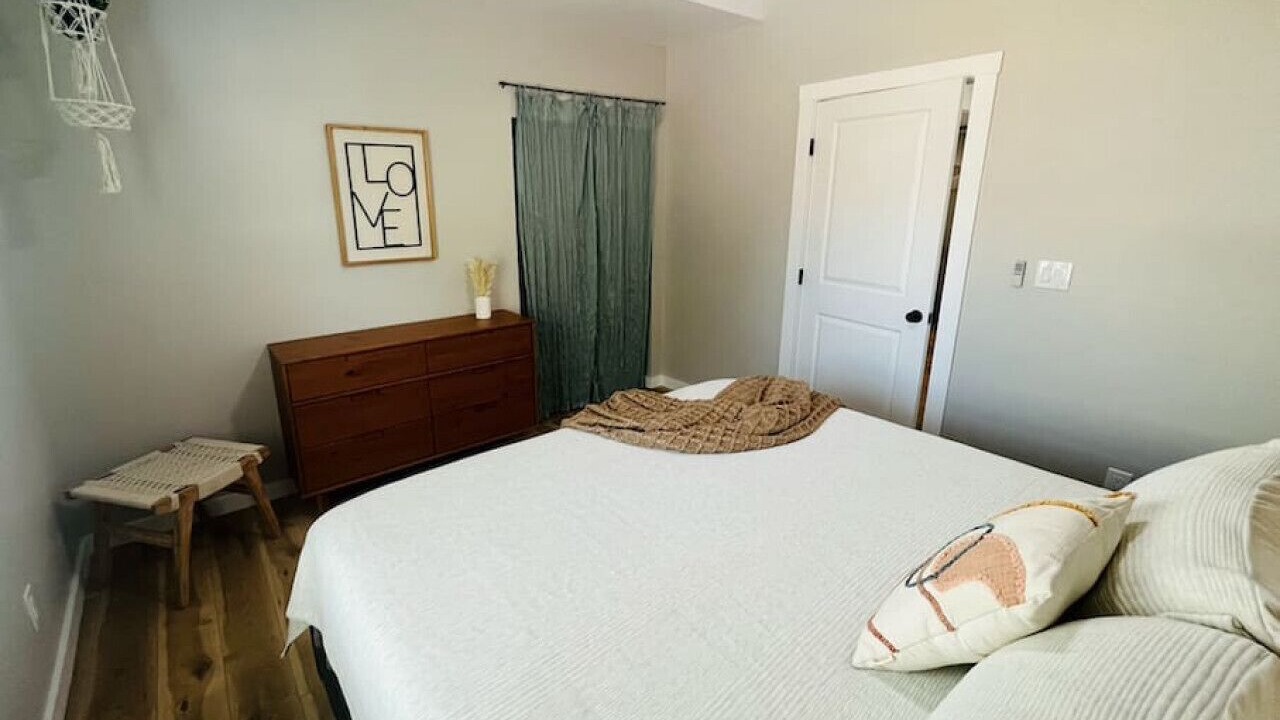Photo of Bedroom in Chico