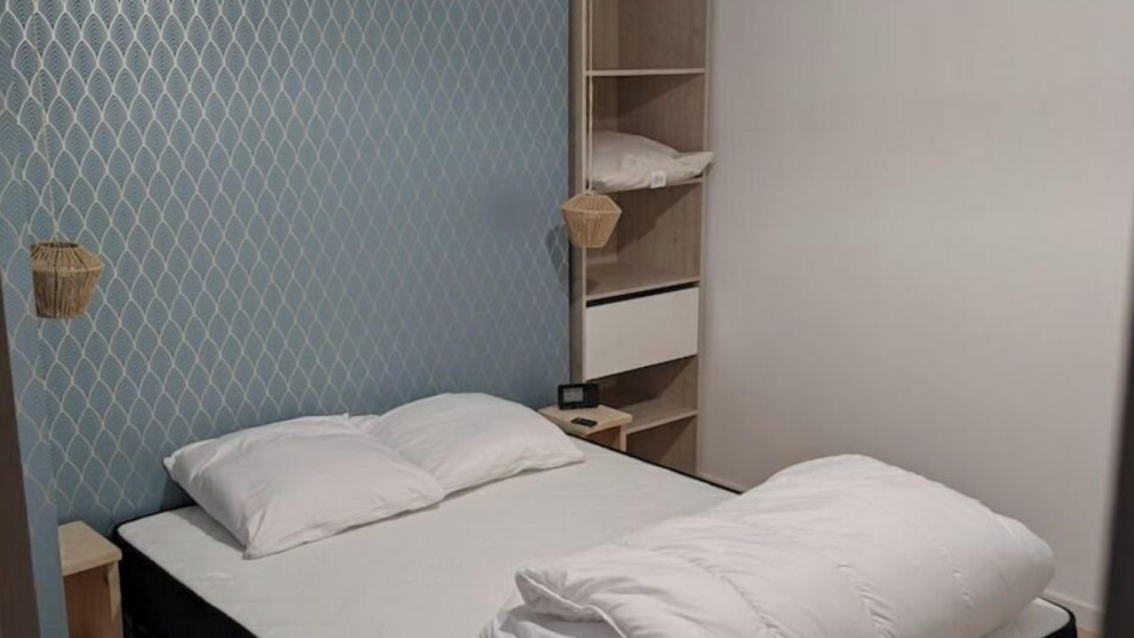 Photo of Bedroom in Hirel