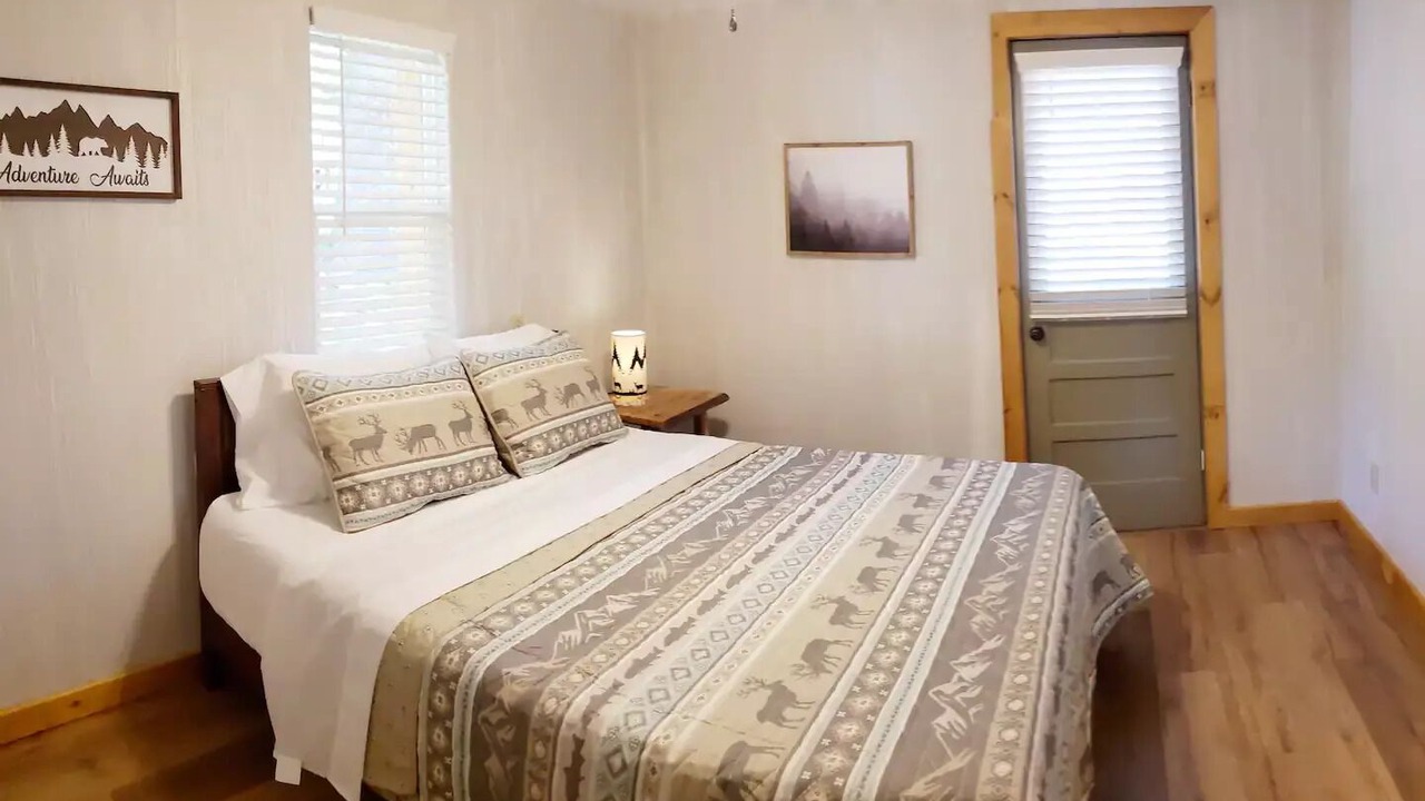 Photo of Bedroom in Branson
