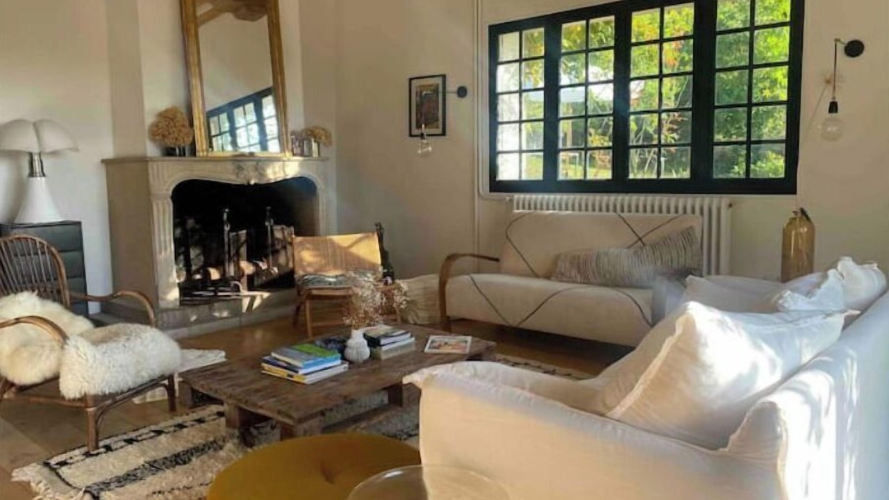 Photo of Livingroom in Saint-Pierre-de-Bailleul