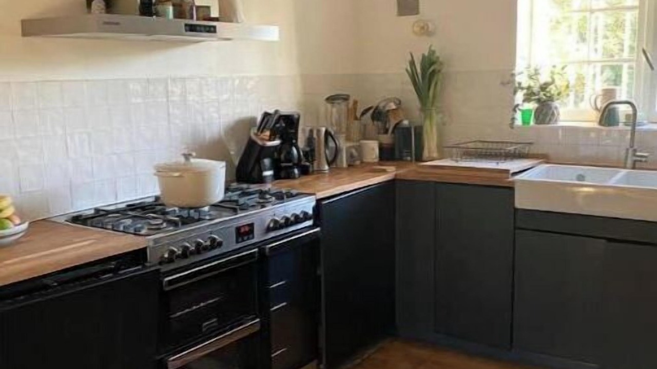 Photo of Kitchen in Saint-Pierre-de-Bailleul