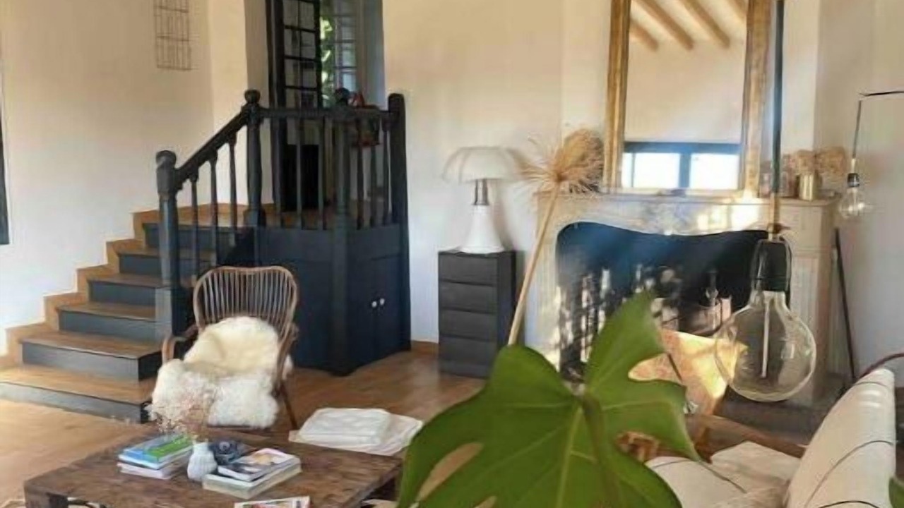 Photo of Livingroom in Saint-Pierre-de-Bailleul