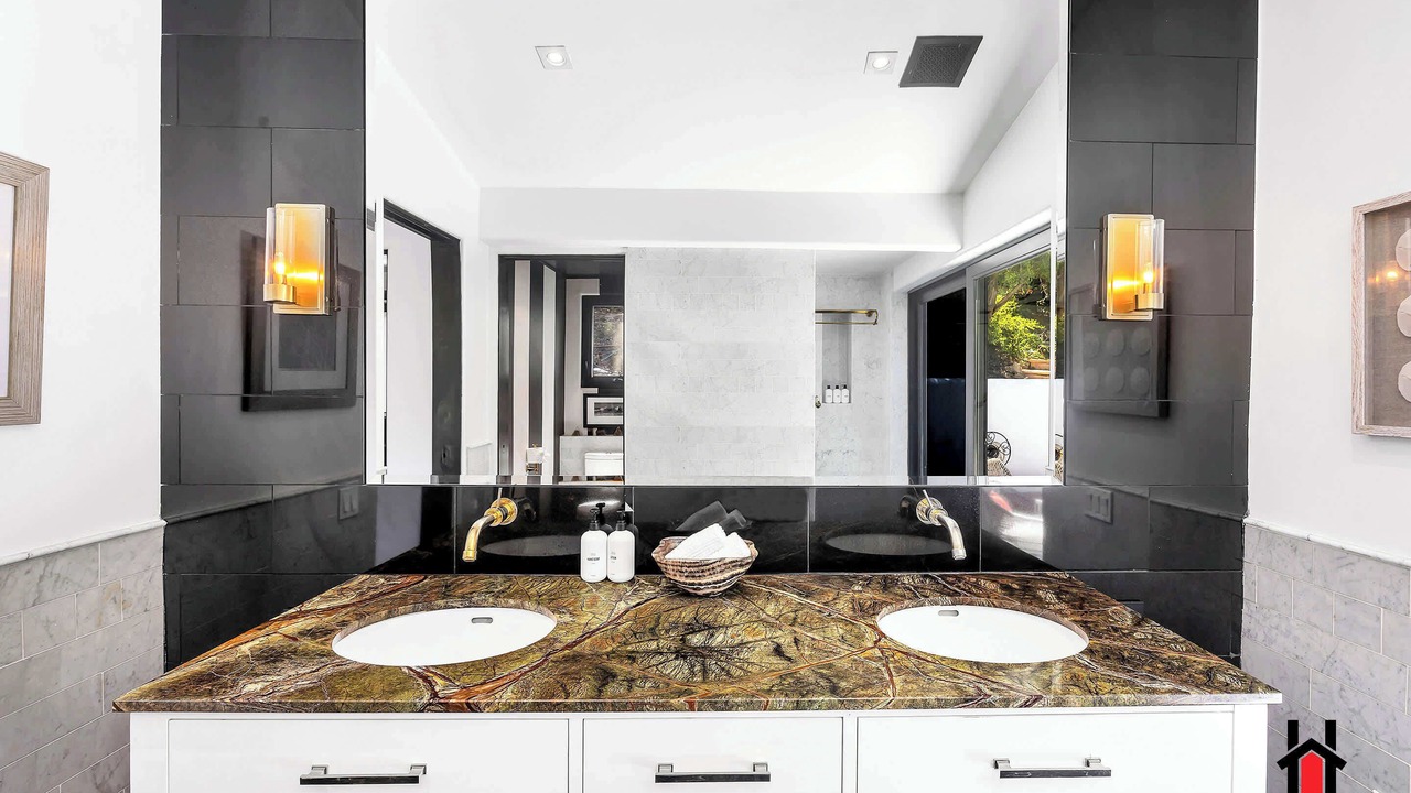 Photo of Bathroom in Malibu