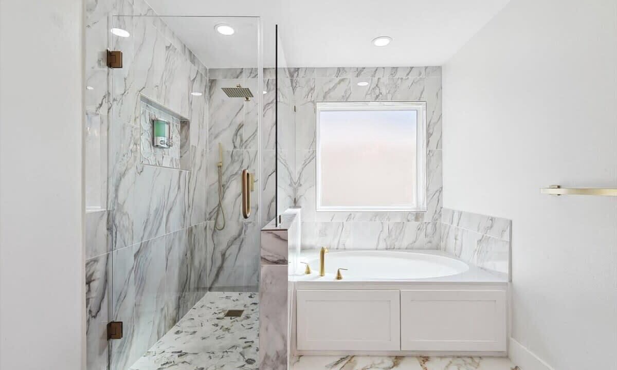 Photo of Bathroom in Waxahachie
