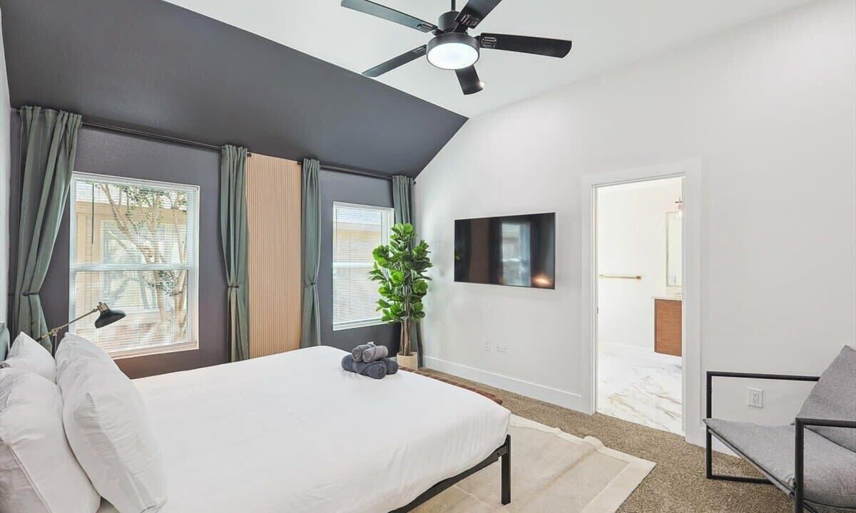 Photo of Bedroom in Waxahachie
