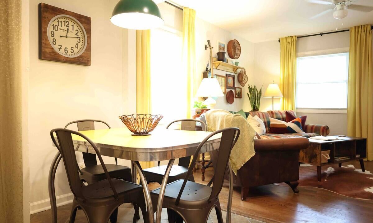 Photo of Livingroom in Kansas City