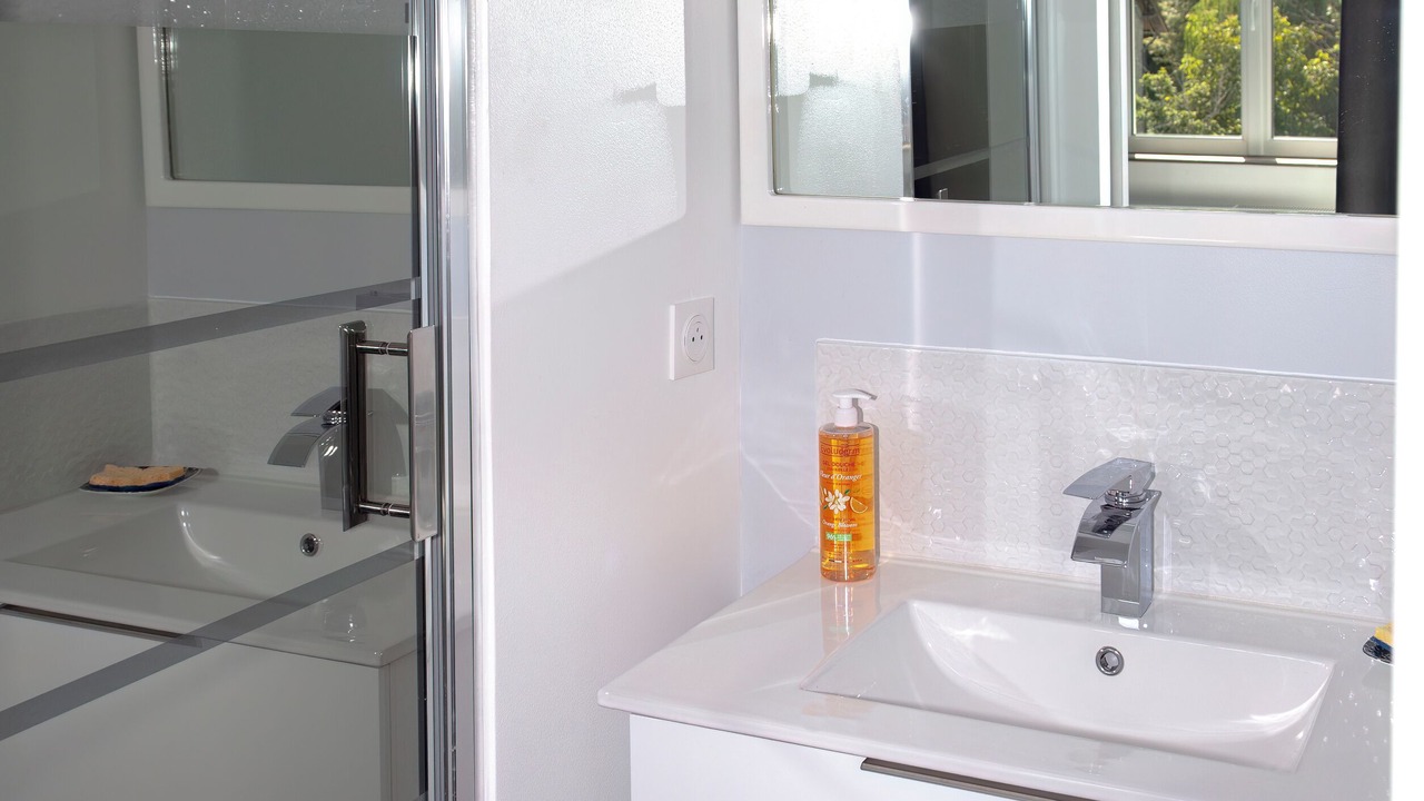 Photo of Bathroom in Le Petit-Abergement