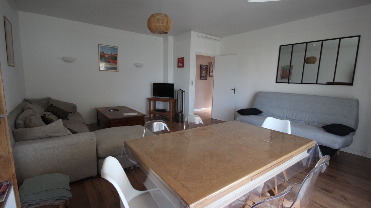 Photo of Livingroom in Minimes - Barriere de Paris