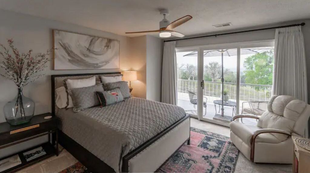 Photo of Bedroom in Highland Lake Estates