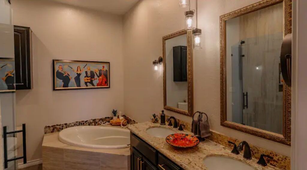 Photo of Bathroom in Highland Lake Estates