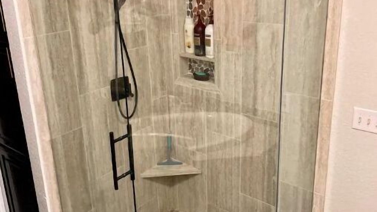 Photo of Bathroom in Highland Lake Estates