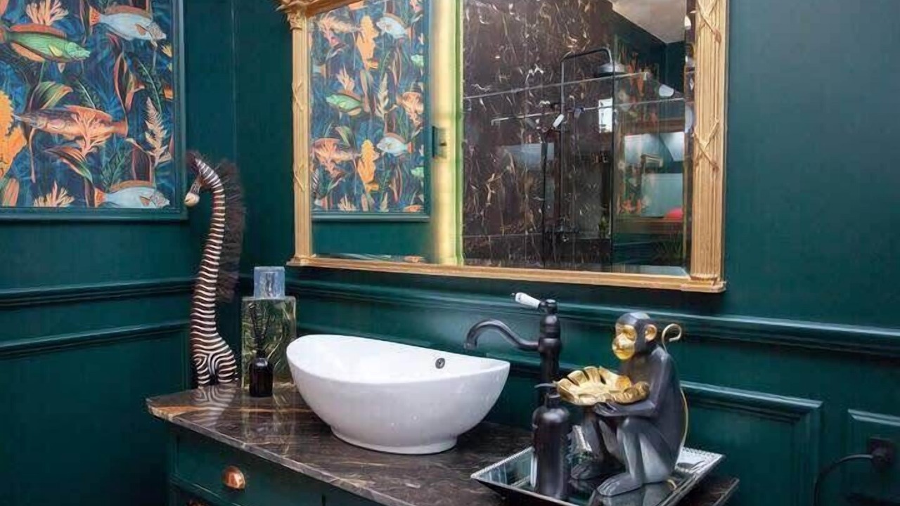 Photo of Bathroom in Alexandria