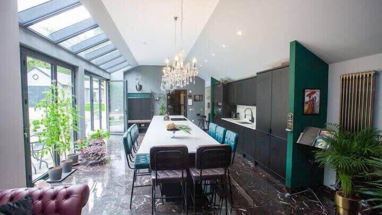 Photo of Others in Alexandria