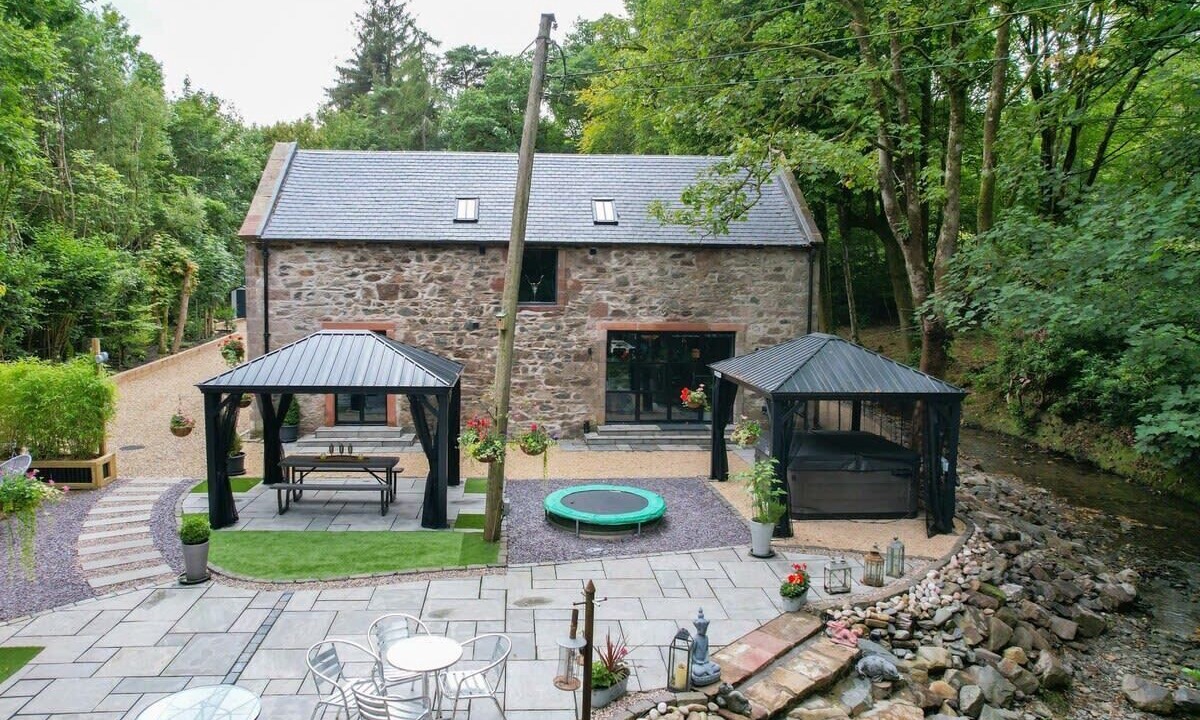 Photo of Outdoor in Alexandria