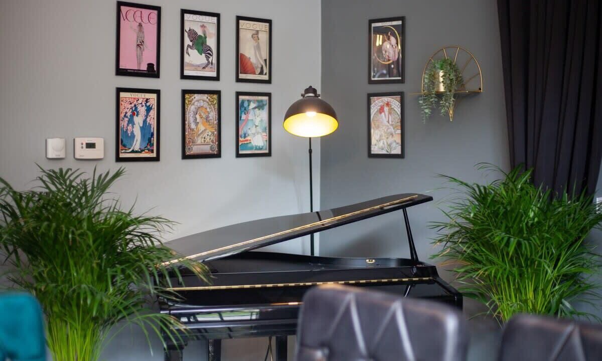 Photo of Others in Alexandria